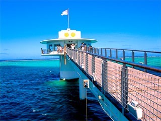 フィッシュアイマリンパーク海中展望塔ツアー